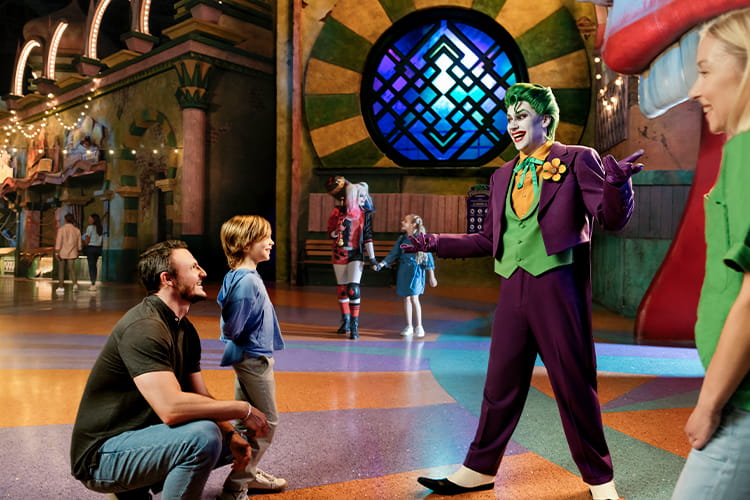 Yas Island Ultimate Theme Park Adventure - Gallery Image 2